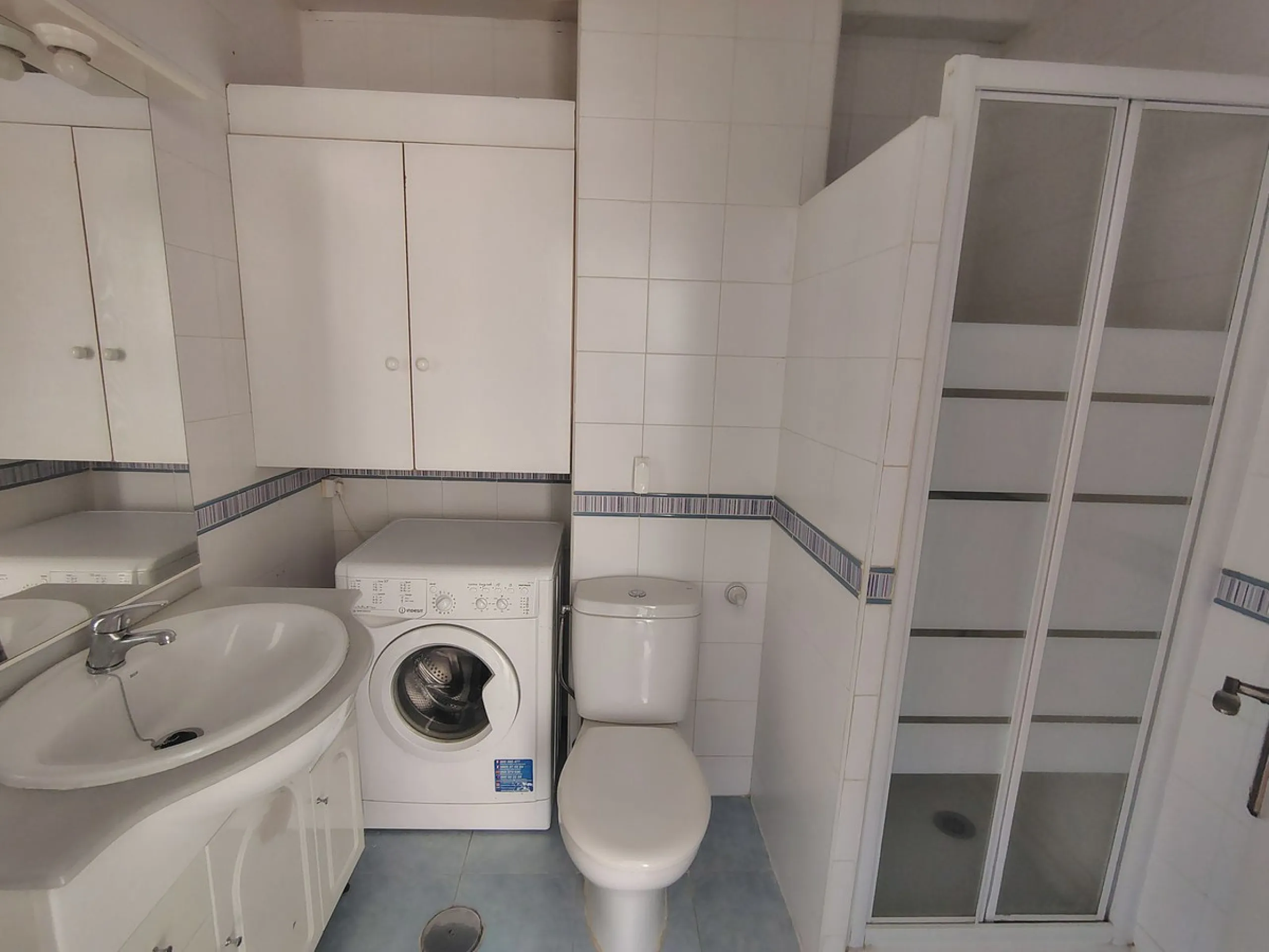 Central top floor apartment in Fuengirola.