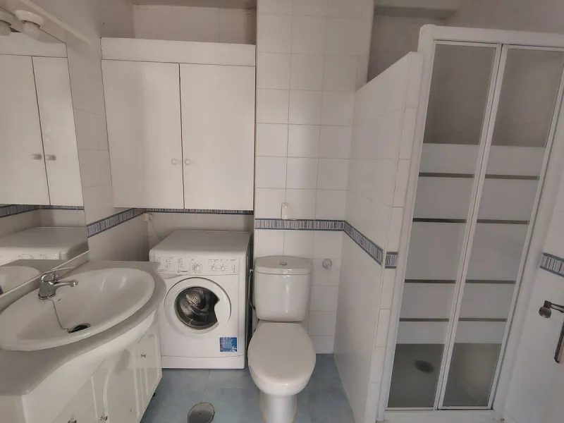 Central top floor apartment in Fuengirola.