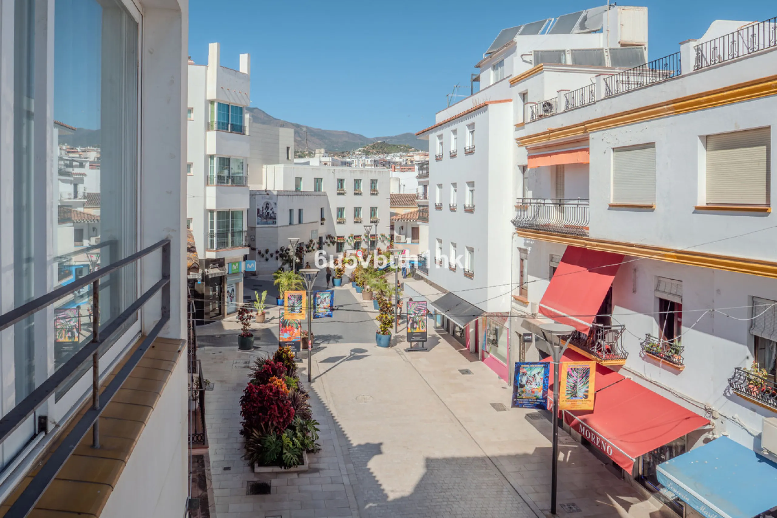 There is something very easy about this apartment. It sits on a bright corner in Estepona's historic centre, next to a plaza, with the life of the town just outside and the beach only a short walk away.