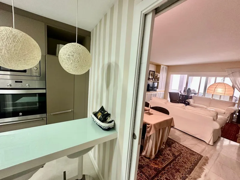 Exclusive Ground Floor Apartment in Playas del Duque, Puerto Banús – Beachfront Location