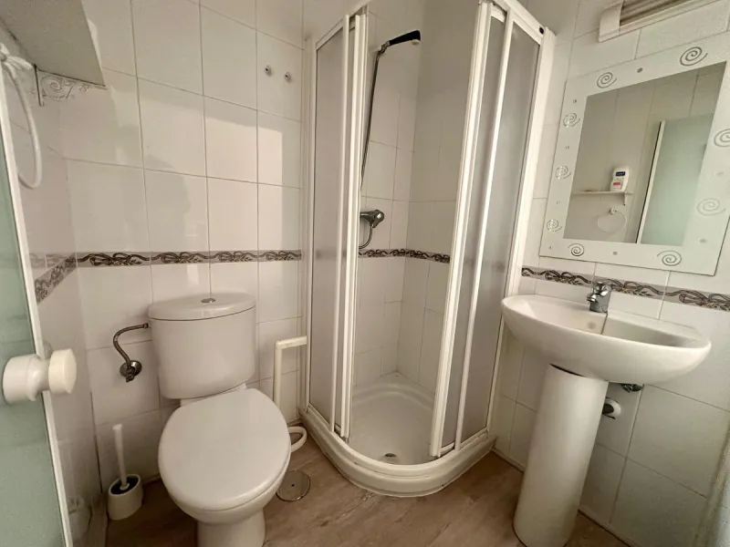 Exclusive Ground Floor Apartment in Playas del Duque, Puerto Banús – Beachfront Location