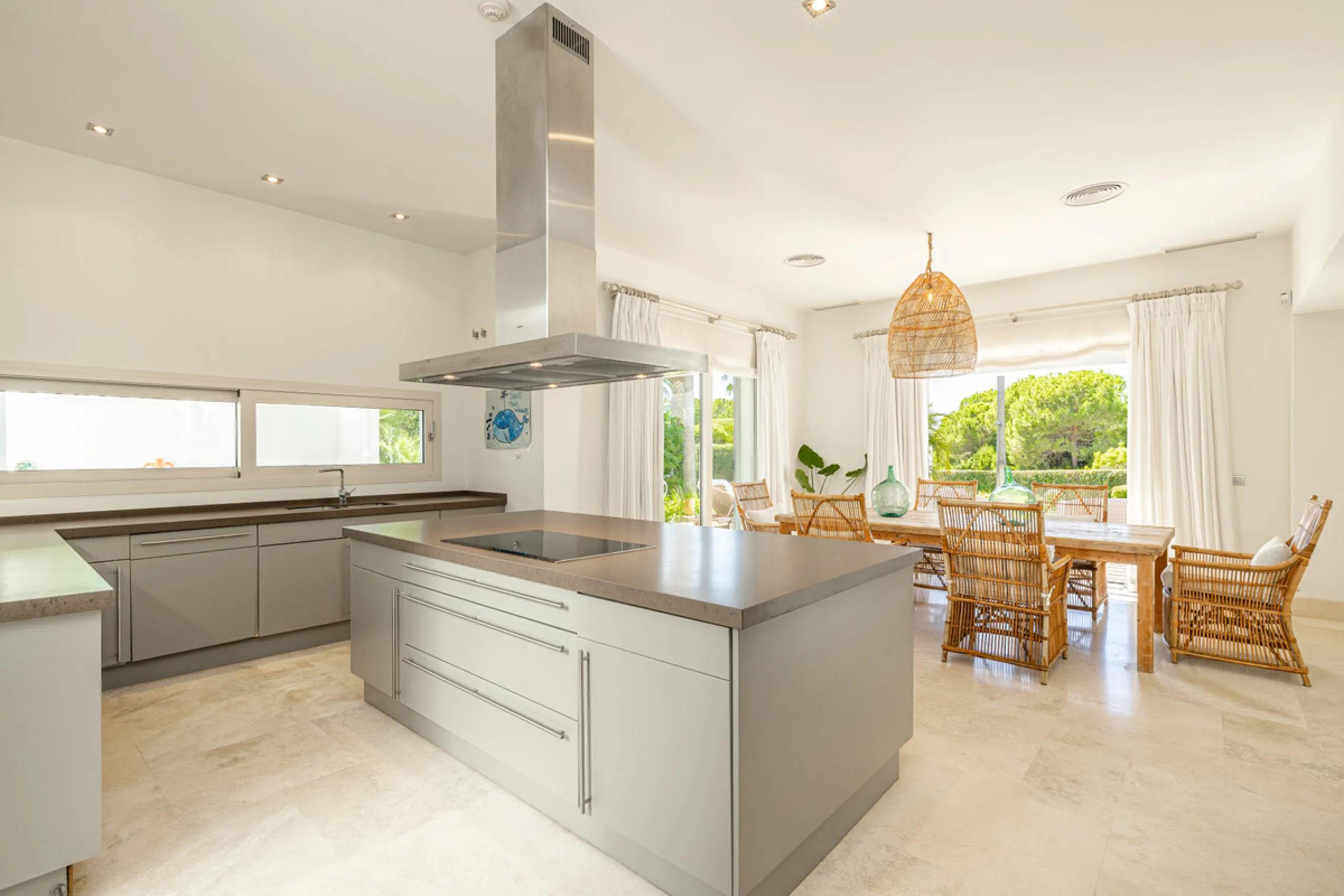 Set within the world-renowned Finca Cortesin resort, this remarkable south-facing villa represents a rare opportunity to experience the very best of the Andalusian coast's exclusive lifestyle. Blending timeless elegance, modern sophistication, and authent