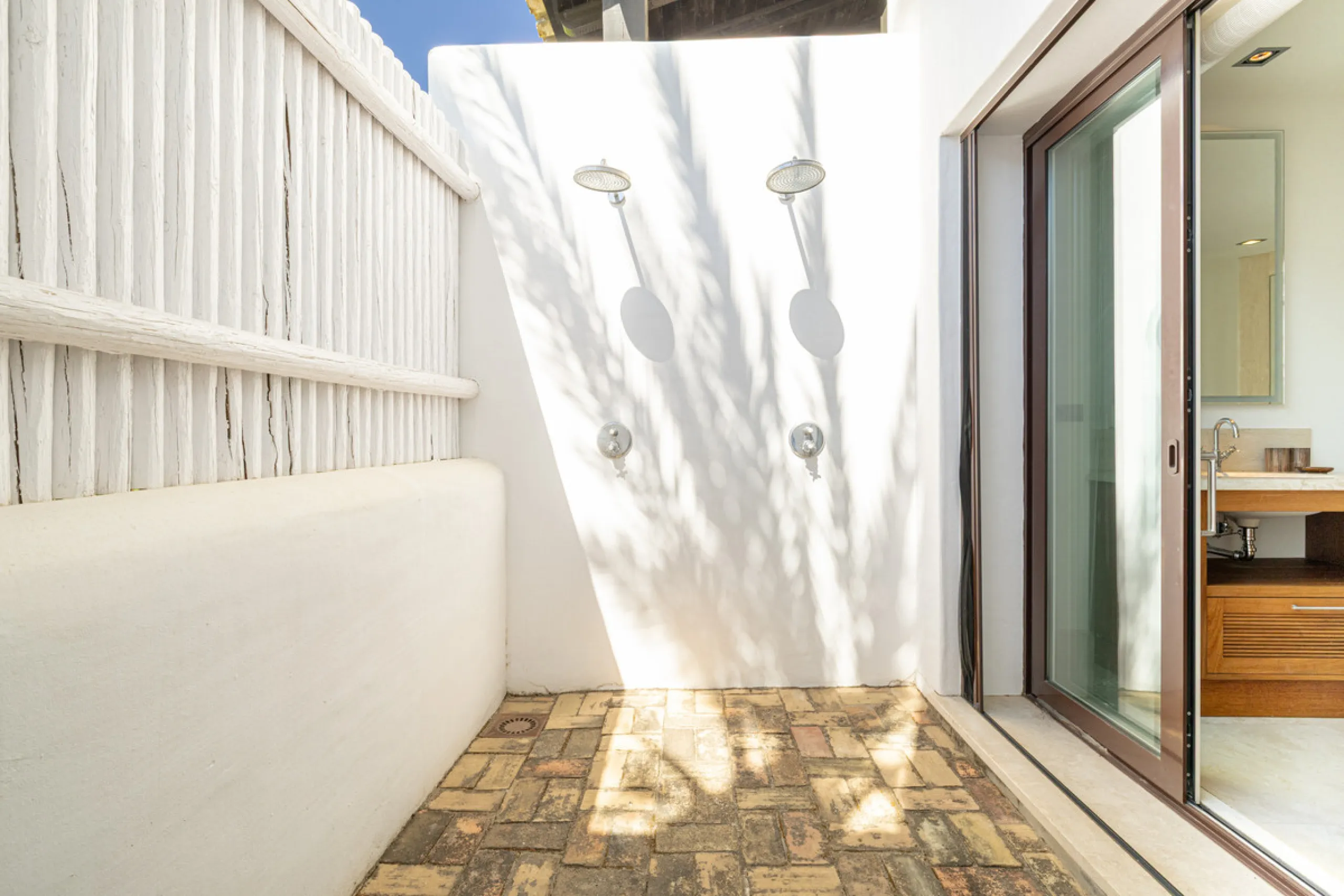 Set within the world-renowned Finca Cortesin resort, this remarkable south-facing villa represents a rare opportunity to experience the very best of the Andalusian coast's exclusive lifestyle. Blending timeless elegance, modern sophistication, and authent