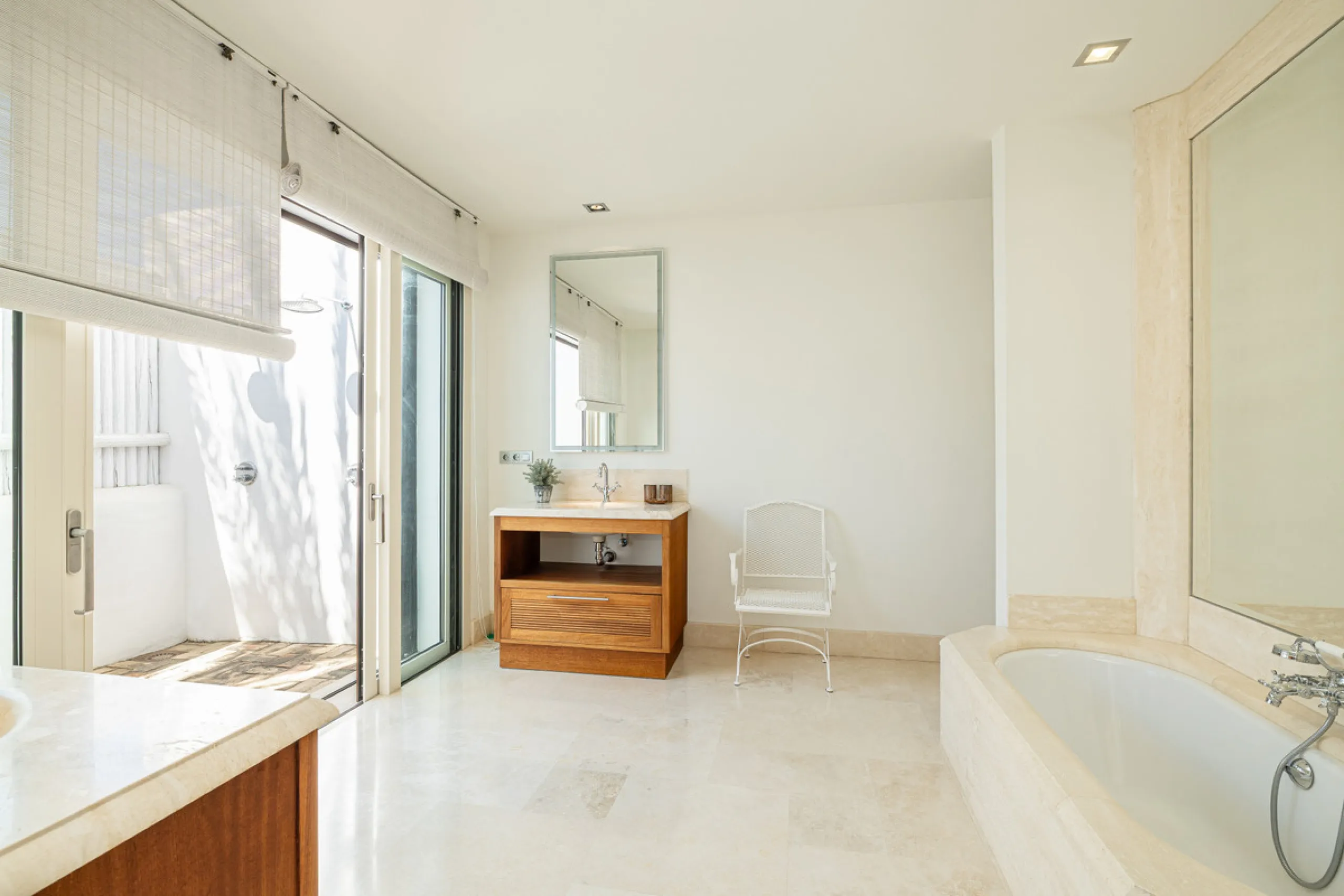 Set within the world-renowned Finca Cortesin resort, this remarkable south-facing villa represents a rare opportunity to experience the very best of the Andalusian coast's exclusive lifestyle. Blending timeless elegance, modern sophistication, and authent