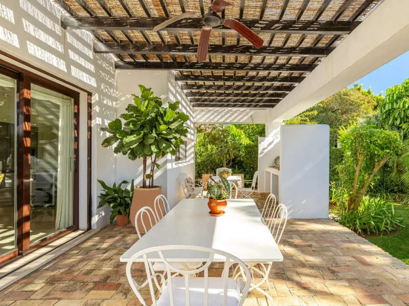 Set within the world-renowned Finca Cortesin resort, this remarkable south-facing villa represents a rare opportunity to experience the very best of the Andalusian coast's exclusive lifestyle. Blending timeless elegance, modern sophistication, and authent