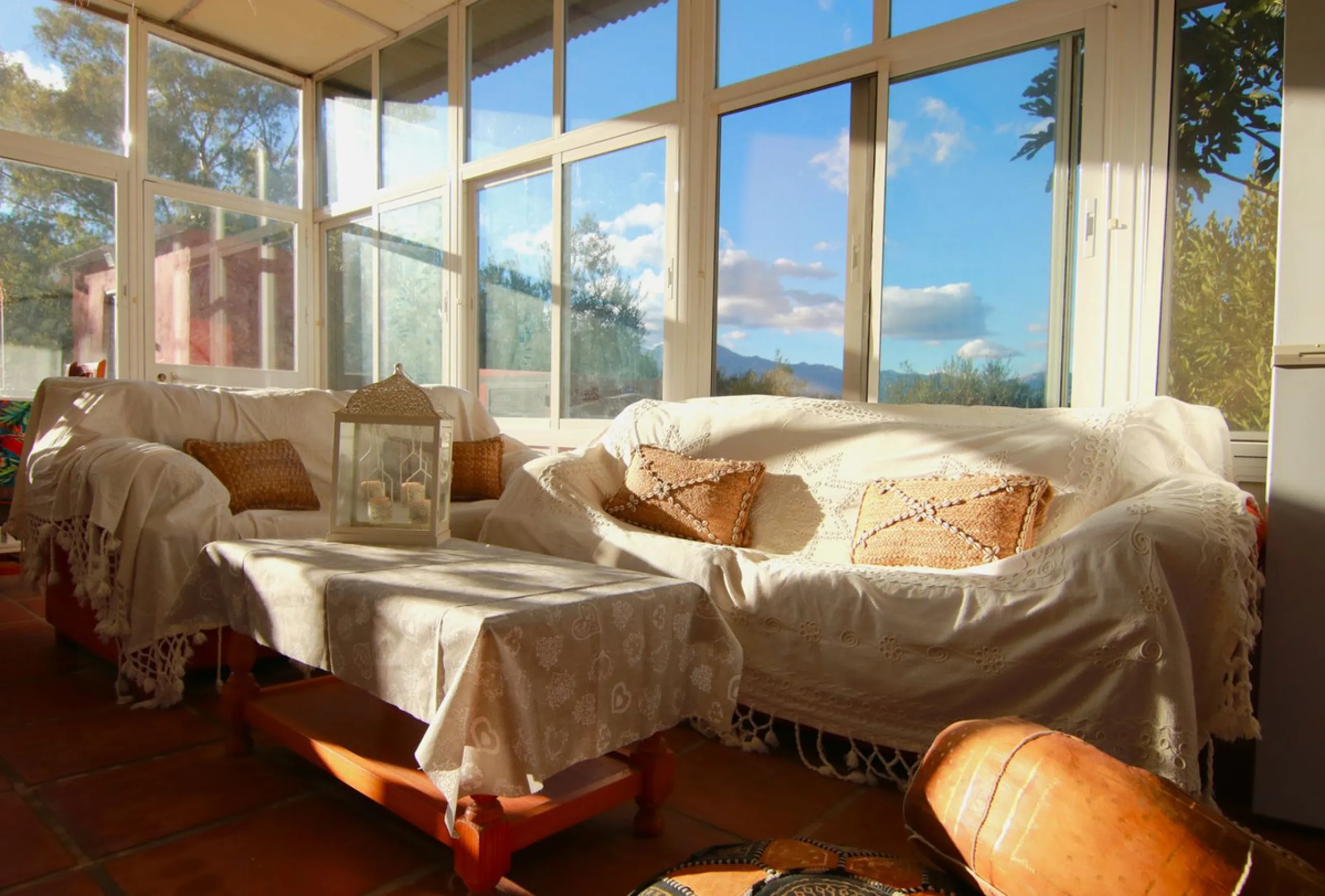 Country House with Saltwater Pool and Open Views in Coín