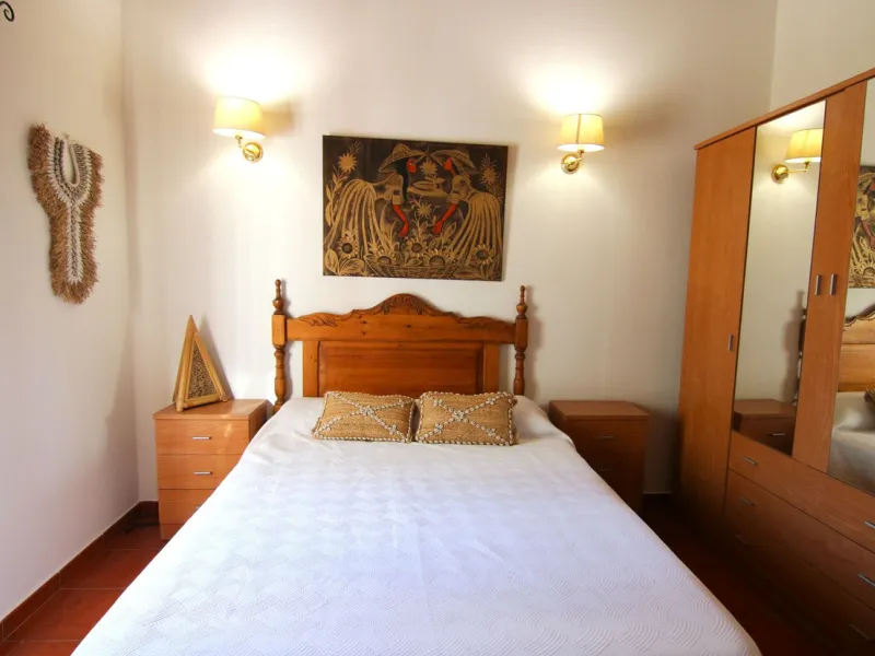 Country House with Saltwater Pool and Open Views in Coín