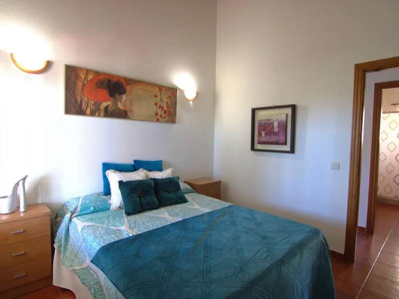 Country House with Saltwater Pool and Open Views in Coín