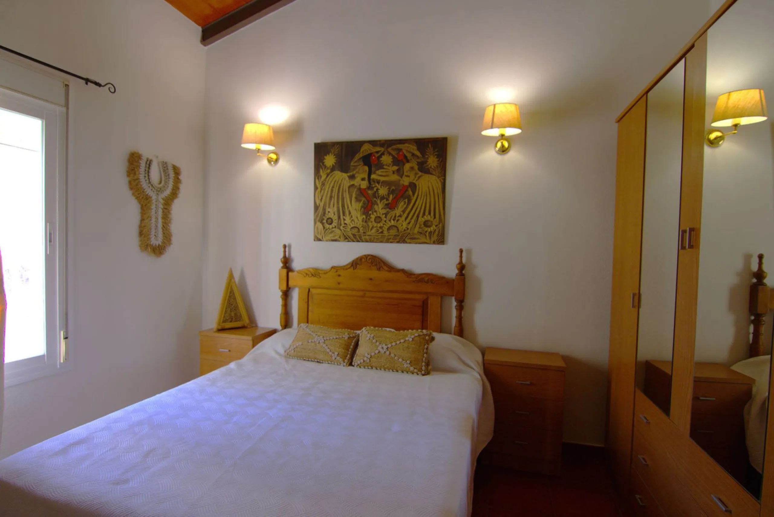Country House with Saltwater Pool and Open Views in Coín