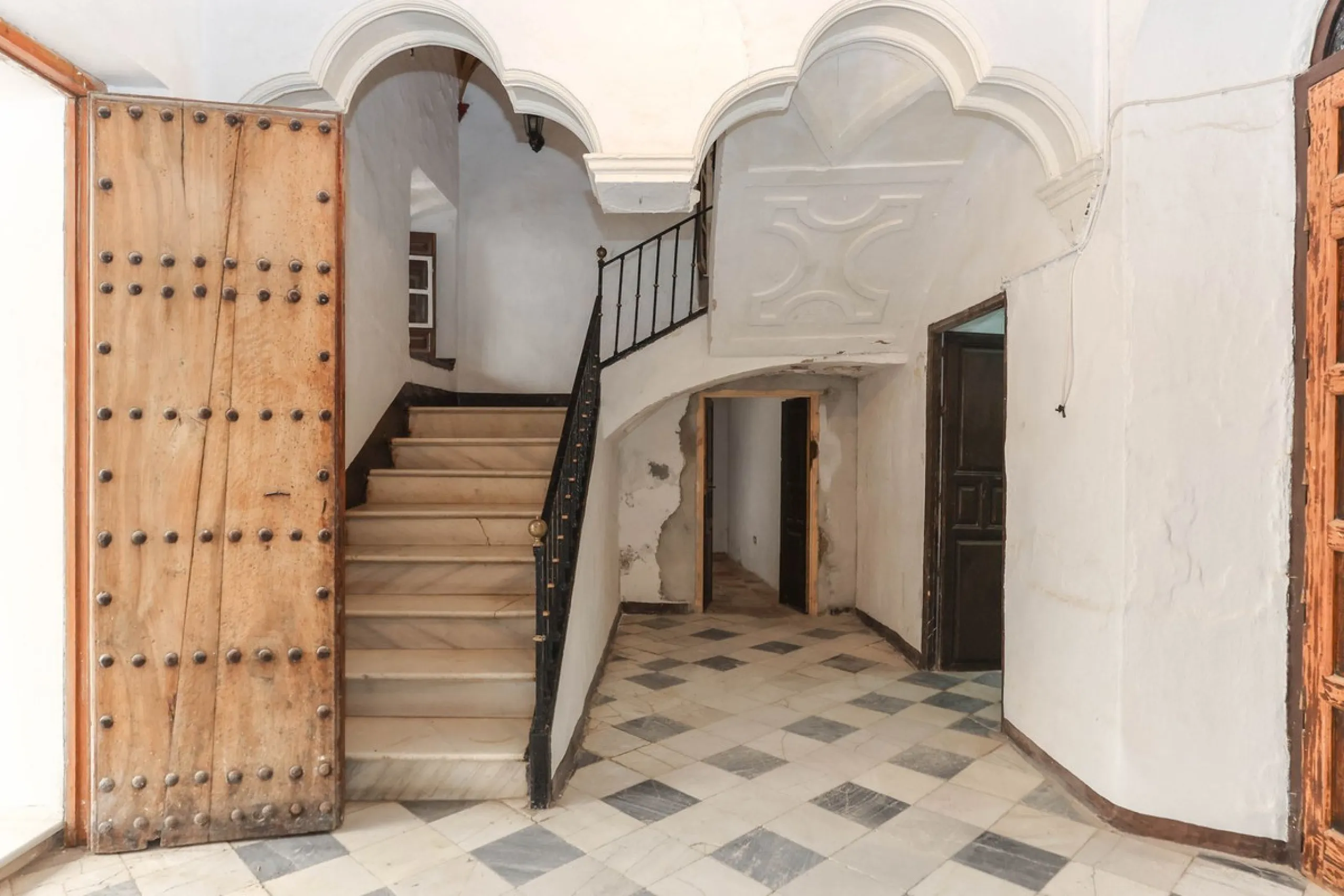 Authentic Townhouse – A Step Back in Time