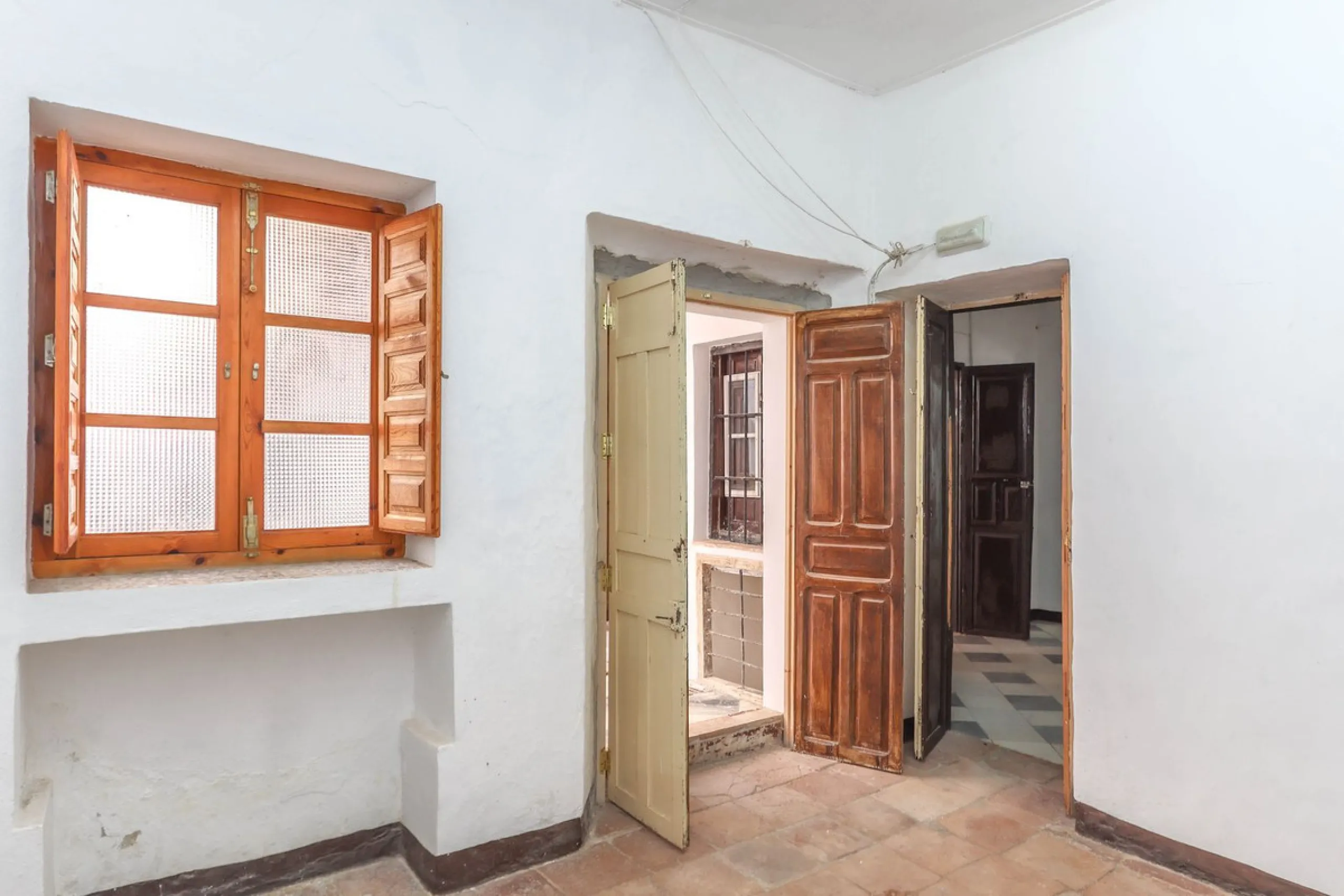 Authentic Townhouse – A Step Back in Time