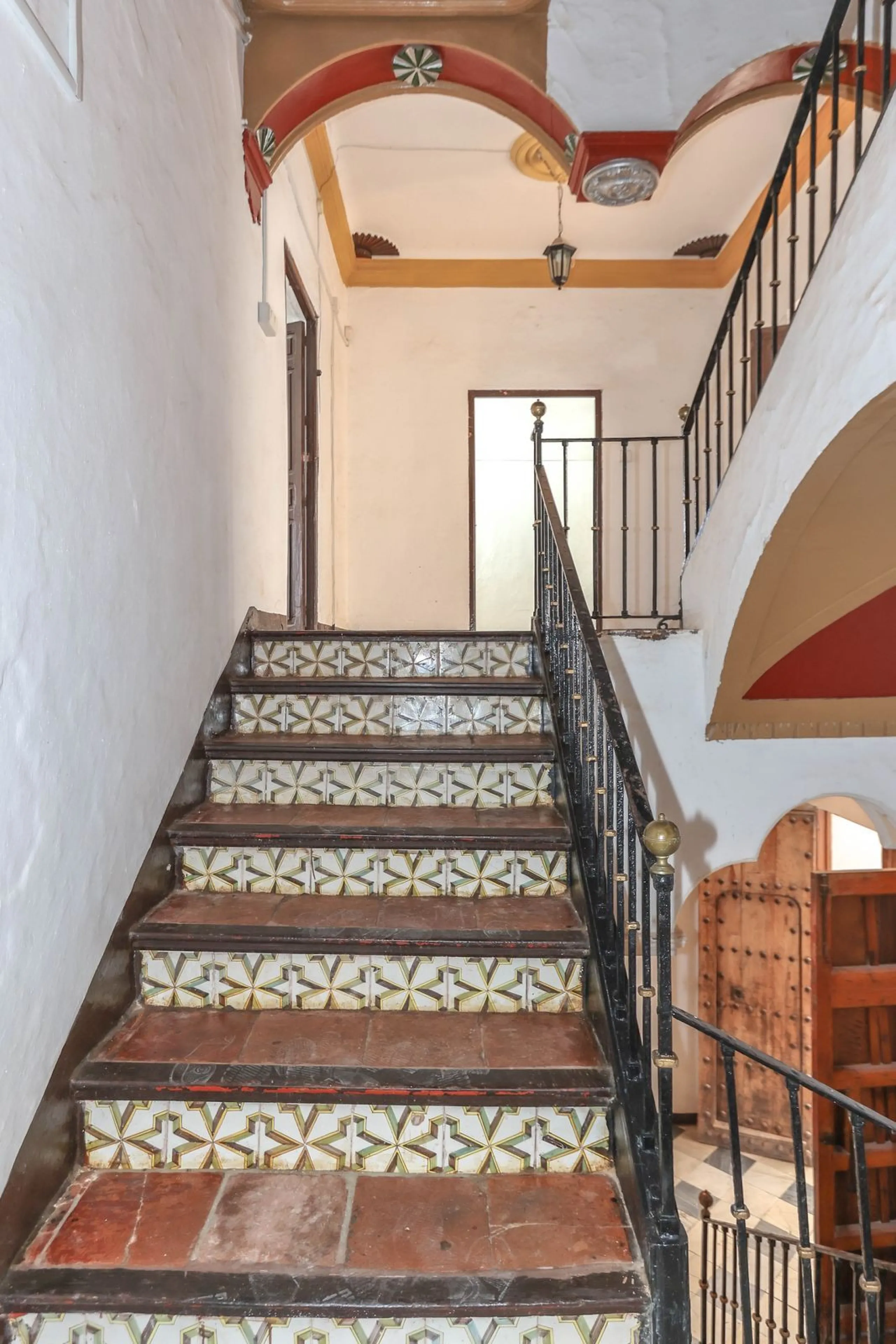 Authentic Townhouse – A Step Back in Time