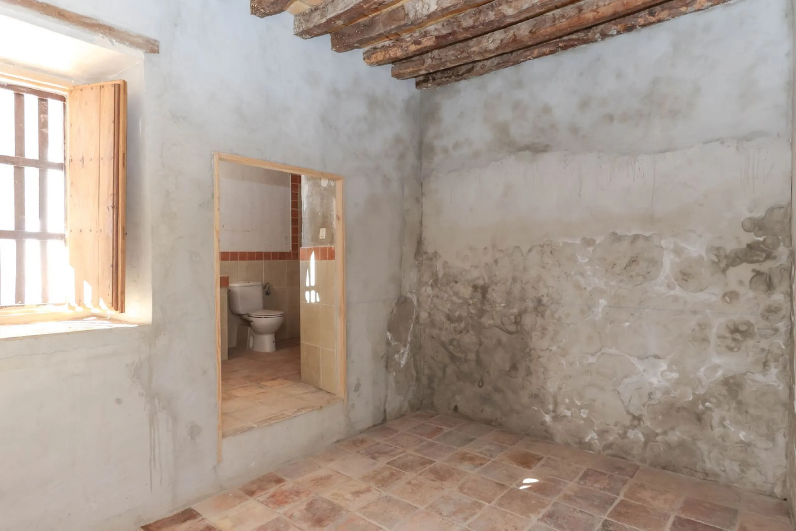 Authentic Townhouse – A Step Back in Time