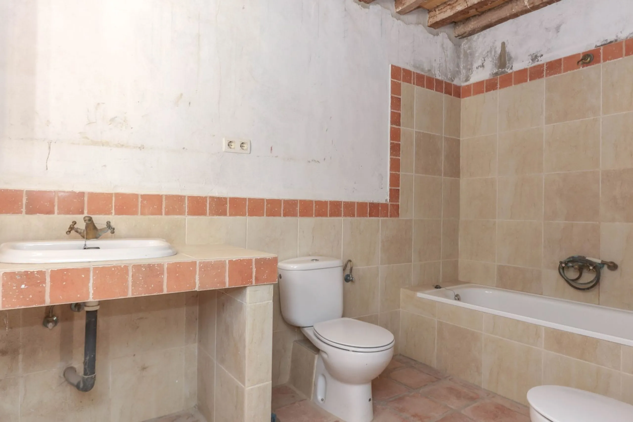 Authentic Townhouse – A Step Back in Time