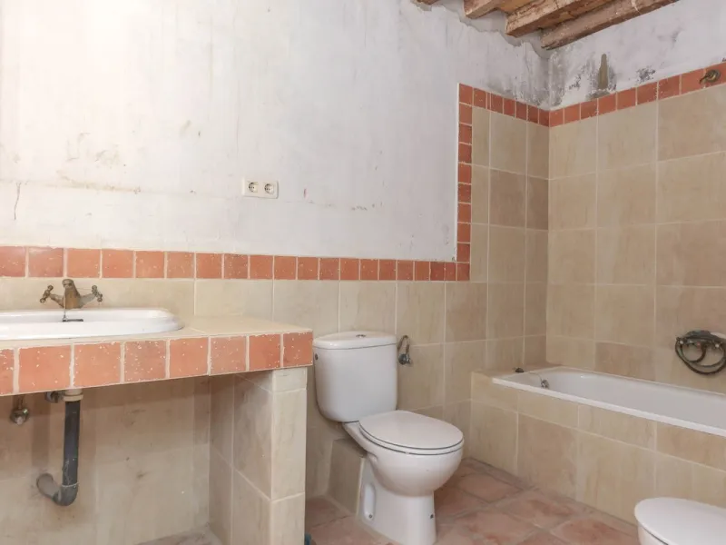 Authentic Townhouse – A Step Back in Time