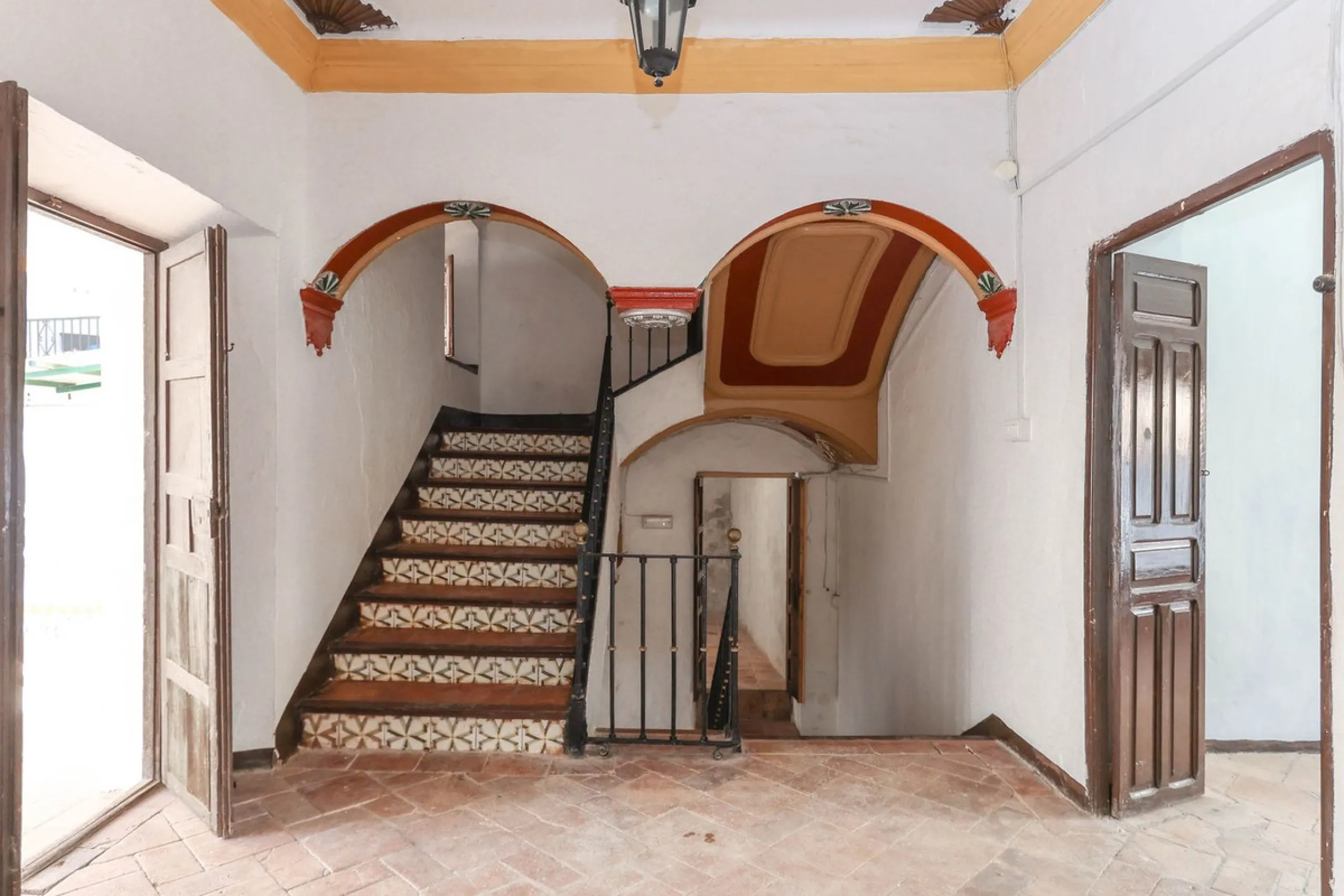 Authentic Townhouse – A Step Back in Time