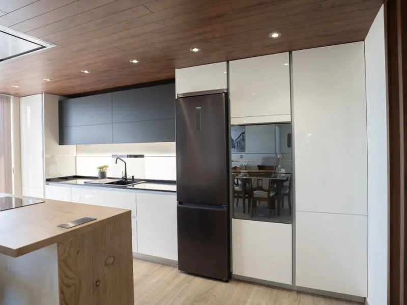 Apartment - Middle Floor Apartment в продаже в Marbella, Málaga. В доме 2 спален и 2 ванных комнат. Площадь дома 92 м²
