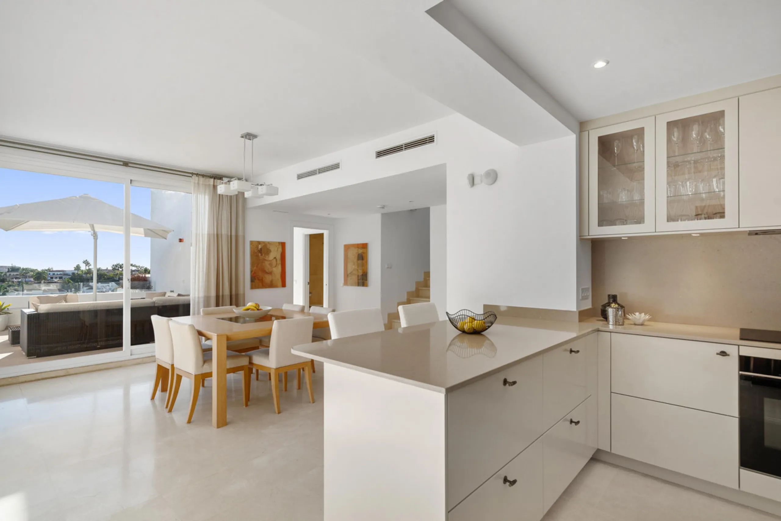 Experience elevated living in this stunning duplex penthouse located in the heart of Aloha, Marbella — one of Nueva Andalucía's most desirable neighborhoods. Spanning 320 m² across two spacious floors, this home blends contemporary elegance with exception