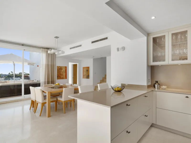 Experience elevated living in this stunning duplex penthouse located in the heart of Aloha, Marbella — one of Nueva Andalucía's most desirable neighborhoods. Spanning 320 m² across two spacious floors, this home blends contemporary elegance with exception