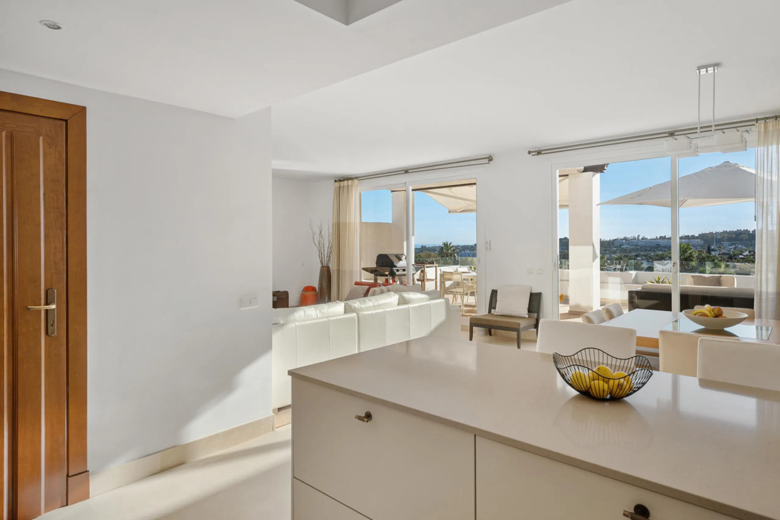 Experience elevated living in this stunning duplex penthouse located in the heart of Aloha, Marbella — one of Nueva Andalucía's most desirable neighborhoods. Spanning 320 m² across two spacious floors, this home blends contemporary elegance with exception