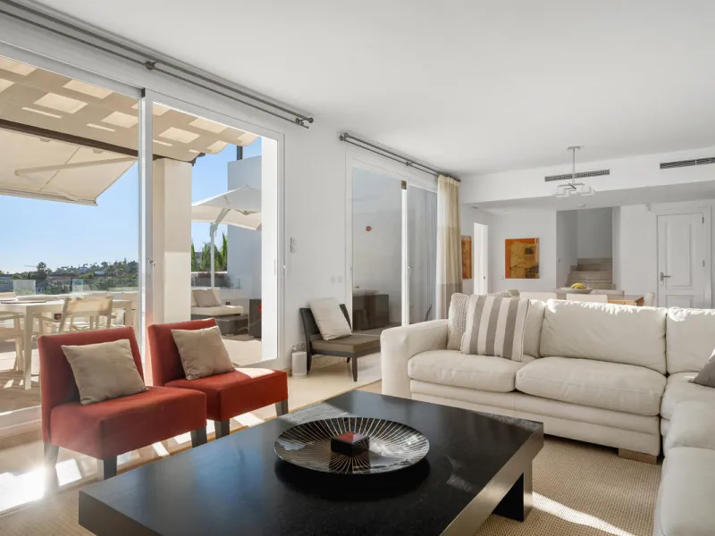 Experience elevated living in this stunning duplex penthouse located in the heart of Aloha, Marbella — one of Nueva Andalucía's most desirable neighborhoods. Spanning 320 m² across two spacious floors, this home blends contemporary elegance with exception