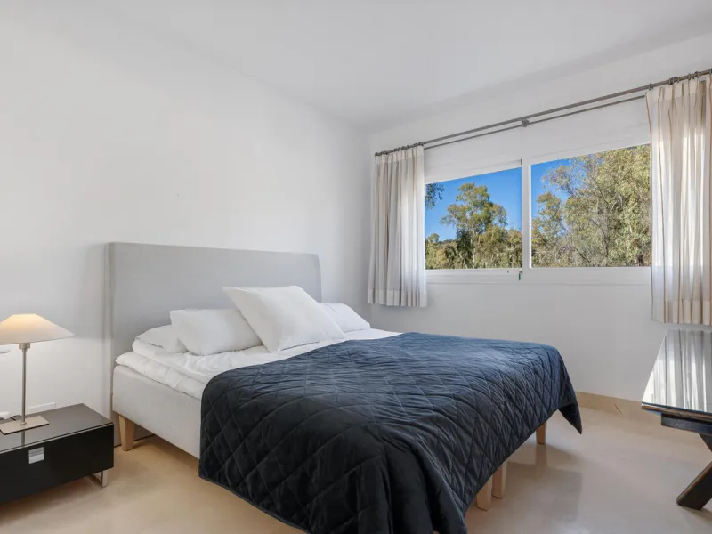 Experience elevated living in this stunning duplex penthouse located in the heart of Aloha, Marbella — one of Nueva Andalucía's most desirable neighborhoods. Spanning 320 m² across two spacious floors, this home blends contemporary elegance with exception