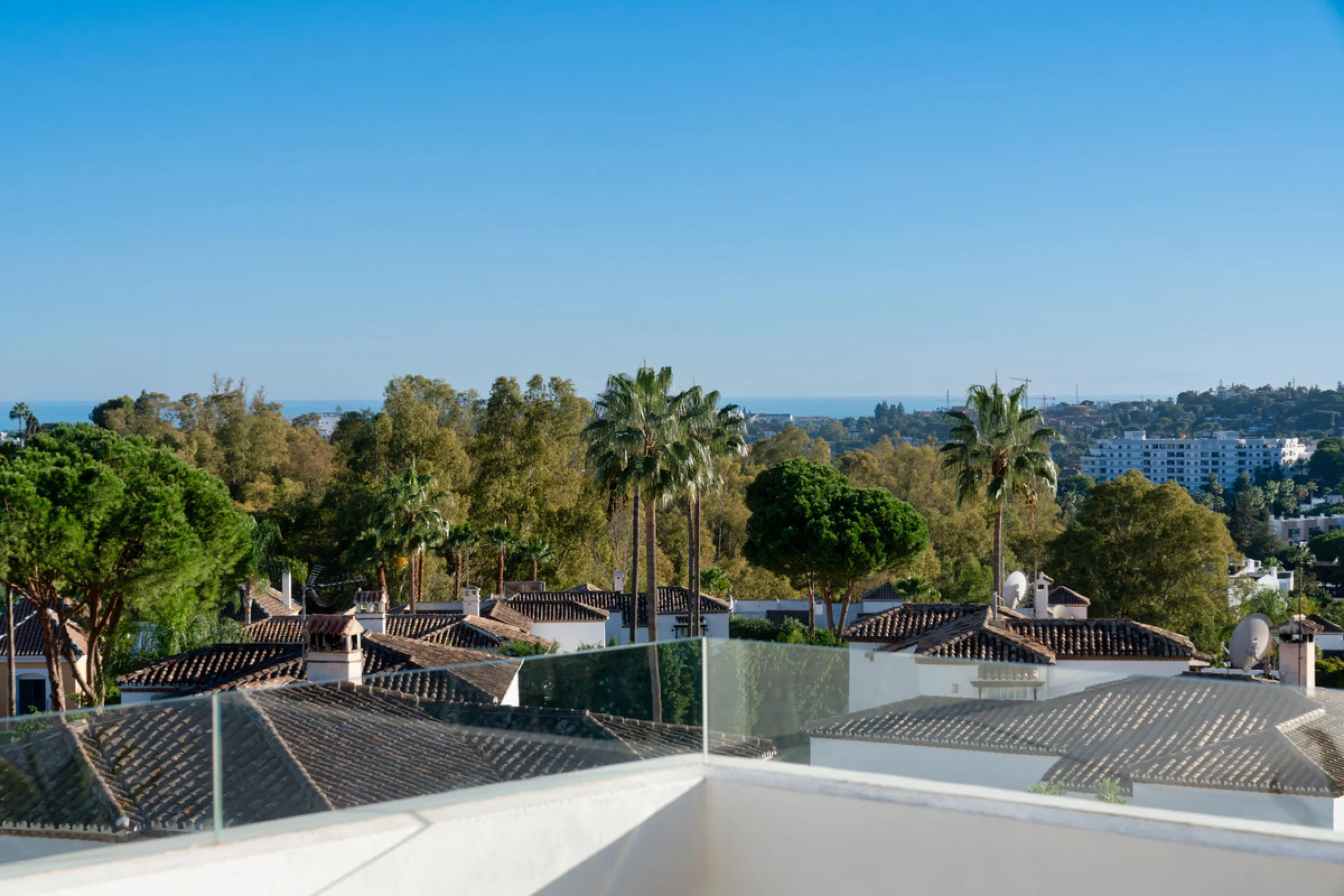Experience elevated living in this stunning duplex penthouse located in the heart of Aloha, Marbella — one of Nueva Andalucía's most desirable neighborhoods. Spanning 320 m² across two spacious floors, this home blends contemporary elegance with exception