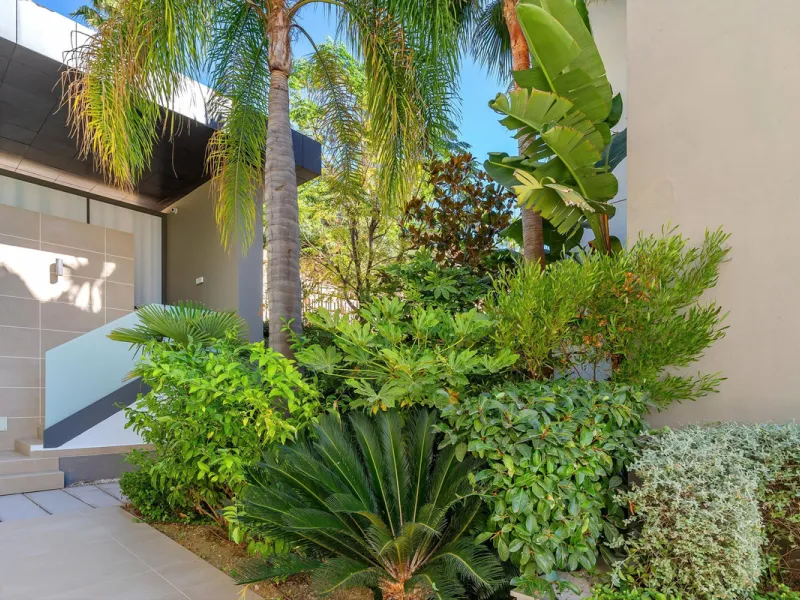 Apartment - Middle Floor Apartment в продаже в Benahavís, Málaga. В доме 3 спален и 2 ванных комнат. Площадь дома 159 м²