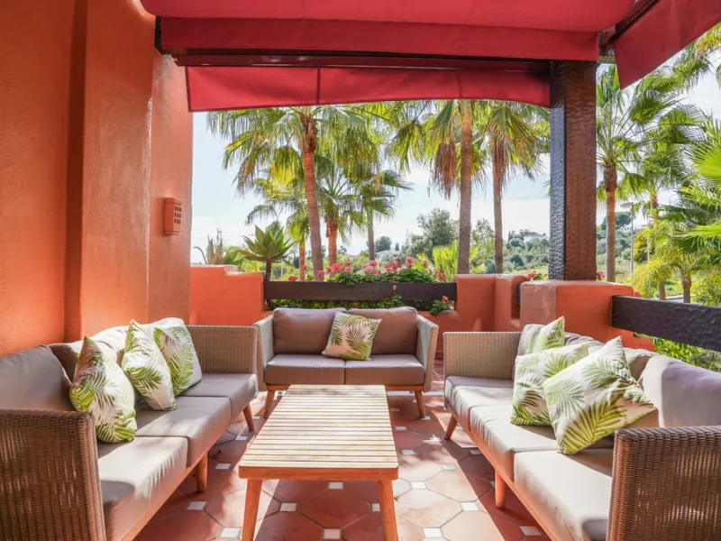 Apartment - Penthouse в продаже в Marbella, Málaga. В доме 3 спален и 3 ванных комнат. Площадь дома 385 м²