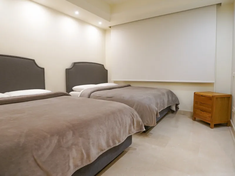 Apartment - Penthouse в продаже в Marbella, Málaga. В доме 3 спален и 3 ванных комнат. Площадь дома 385 м²