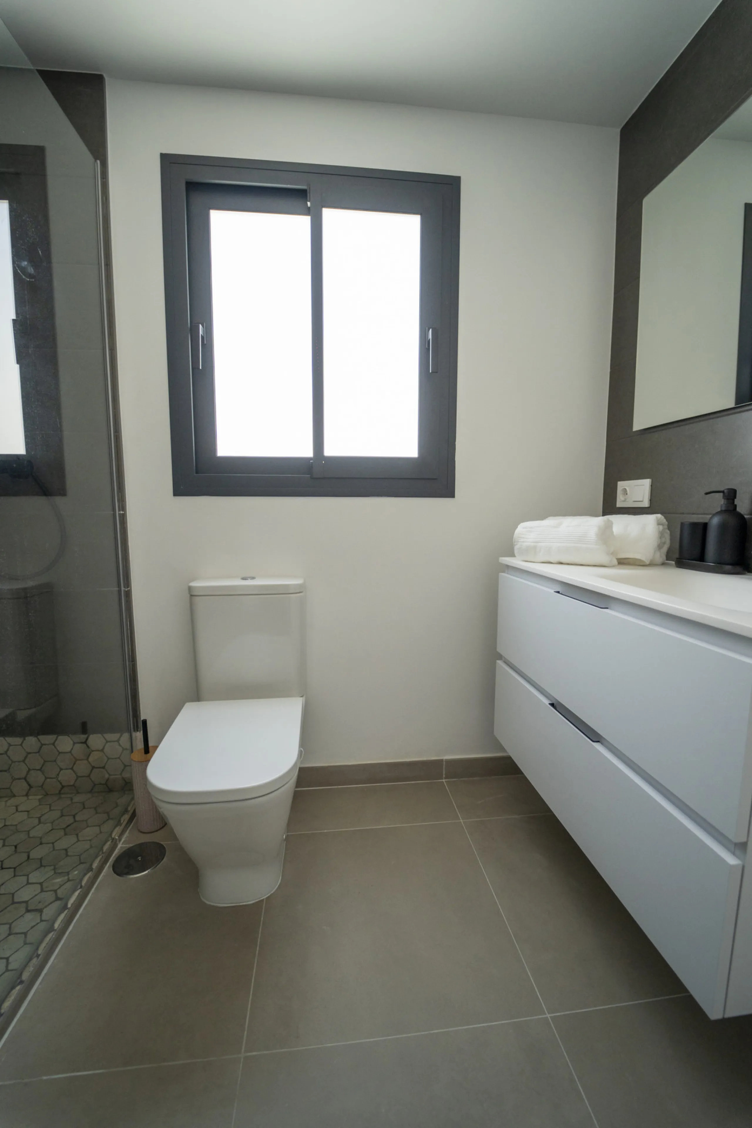 Experience the perfect blend of comfort, style, and Mediterranean charm in this beautifully designed modern townhouse. Set in a peaceful residential area, this home offers a calm retreat while still being conveniently close to everything you need. The pro