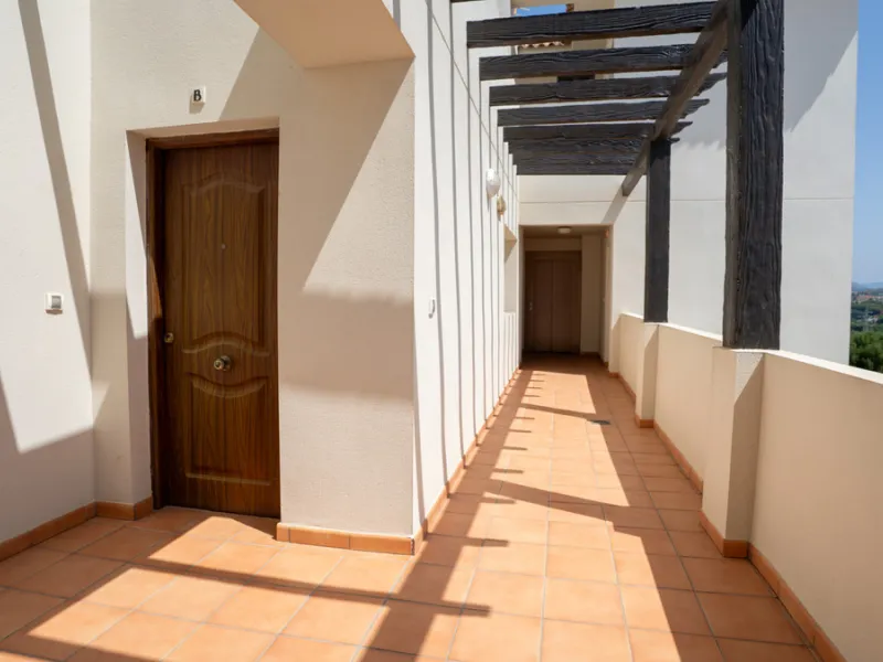 Apartment - Penthouse Duplex в продаже в Estepona, Málaga. В доме 3 спален и 2 ванных комнат. Площадь дома 116 м²