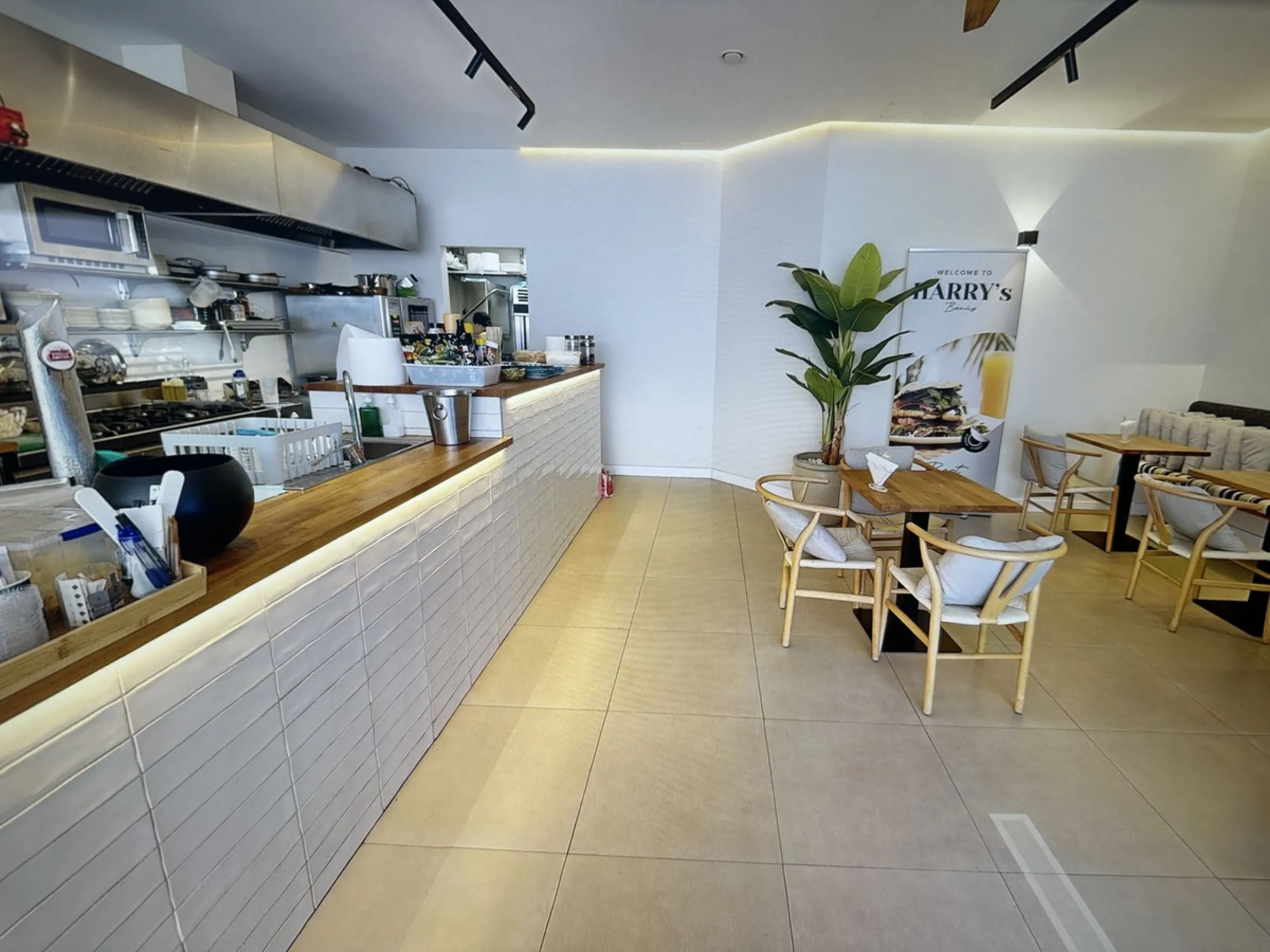 Commercial - Restaurant в продаже в Marbella, Málaga. Площадь дома 61 м²