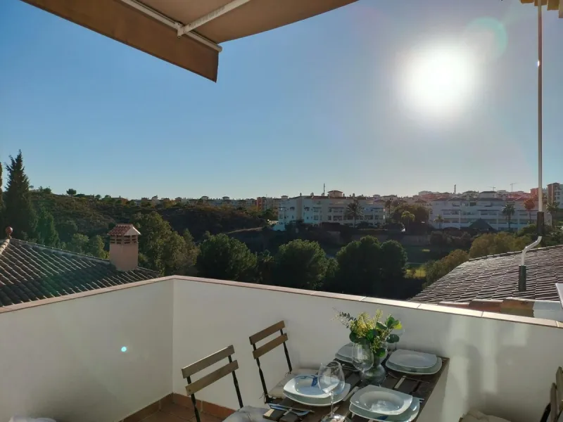 Property with Three Independent Dwellings in Arroyo de la Miel