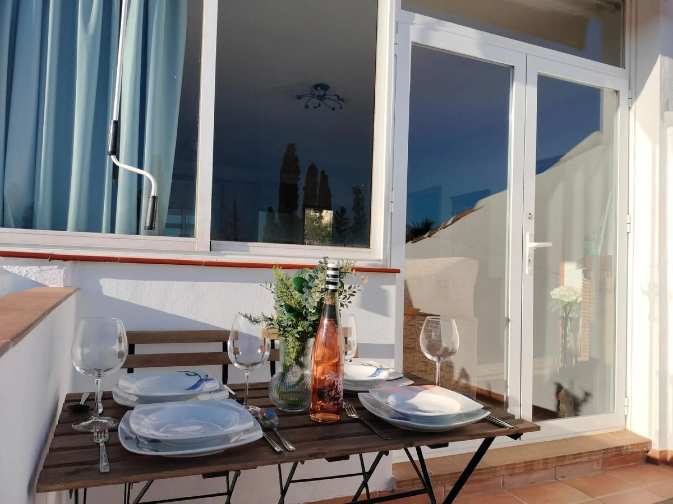 Property with Three Independent Dwellings in Arroyo de la Miel