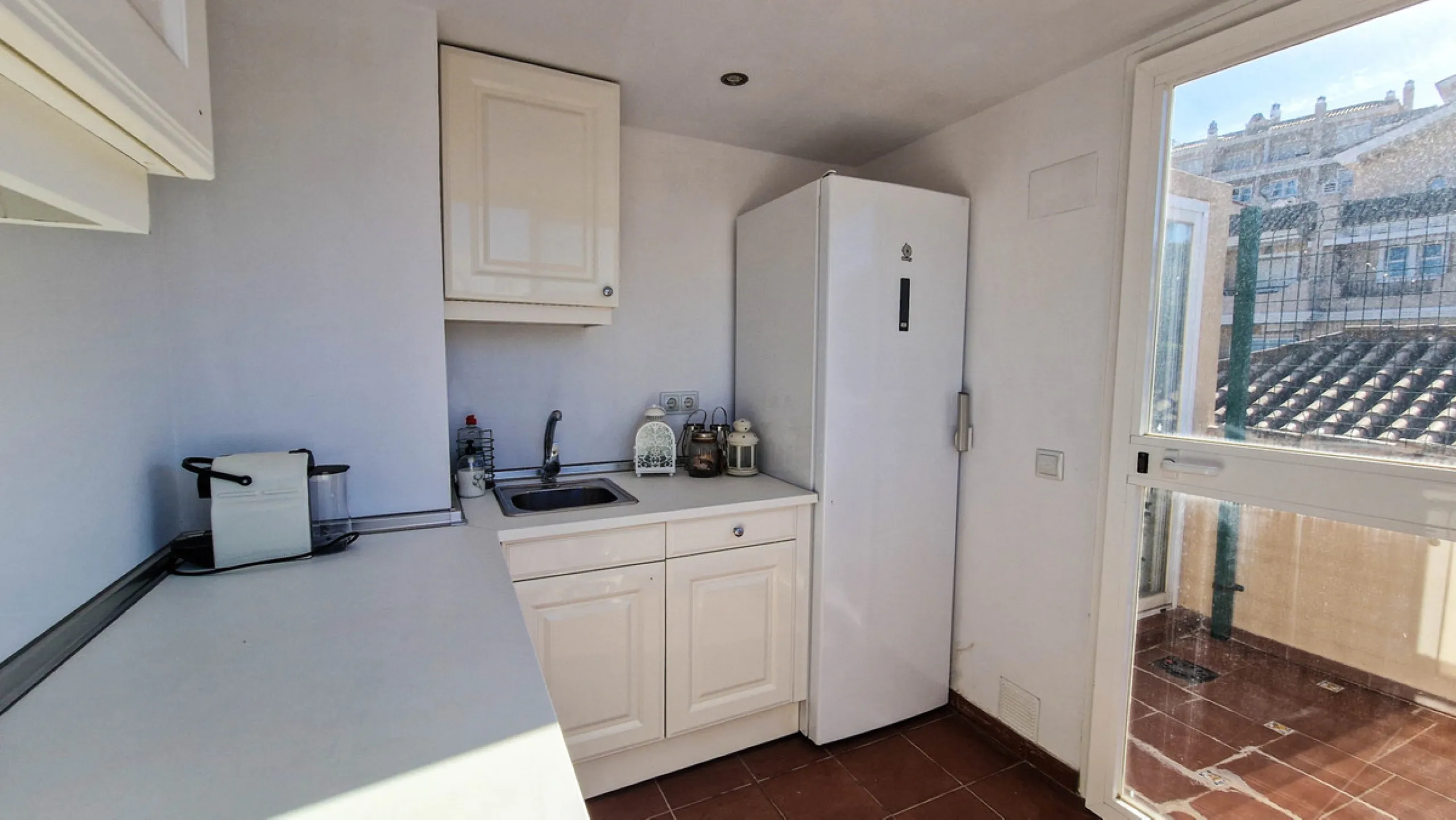 Apartment - Penthouse в продаже в Manilva, Málaga. В доме 3 спален и 2 ванных комнат. Площадь дома 154 м²