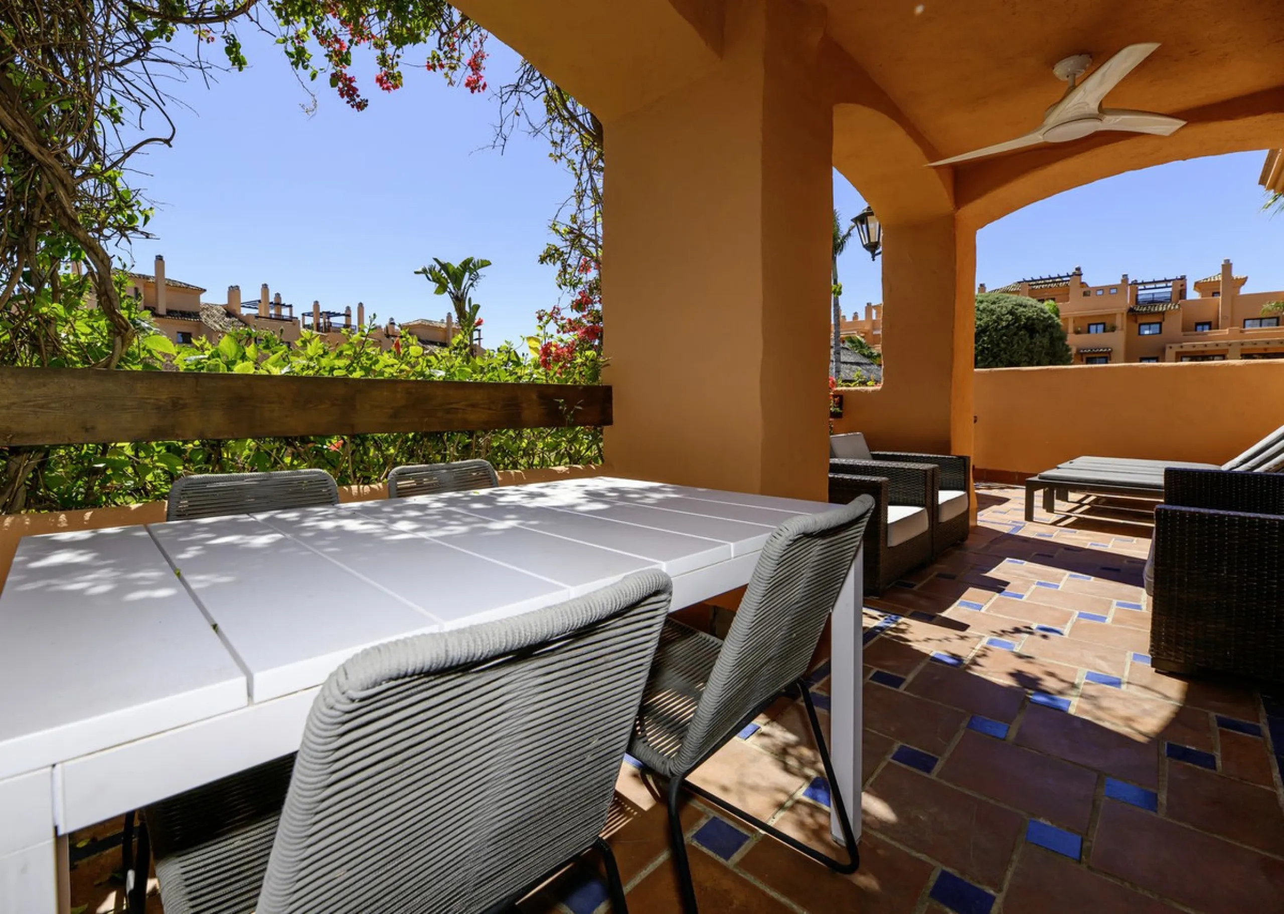 Großzügige 3-Zimmer-Erdgeschosswohnung in Hacienda del Sol