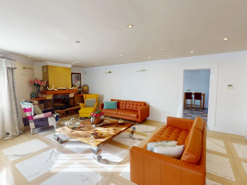 Independent house, Caleta de Vélez boasts of being the most important fishing port in the province of Malaga. You can walk along the pier and see how the fishermen prepare their fising nets and, at dawn, enjoy watching the fishing boats come in to arrive 