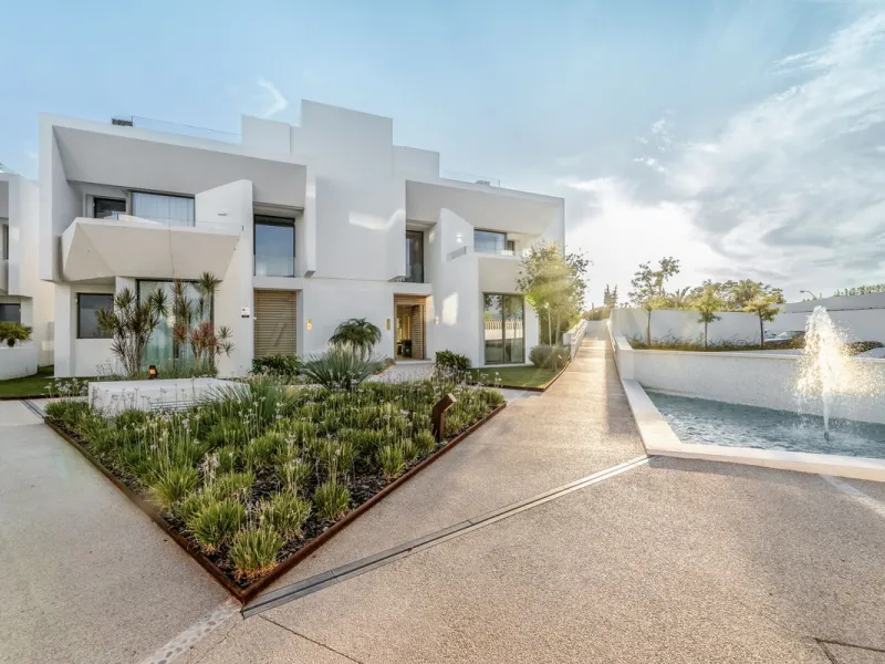 We are excited to showcase a splendid semi-detached