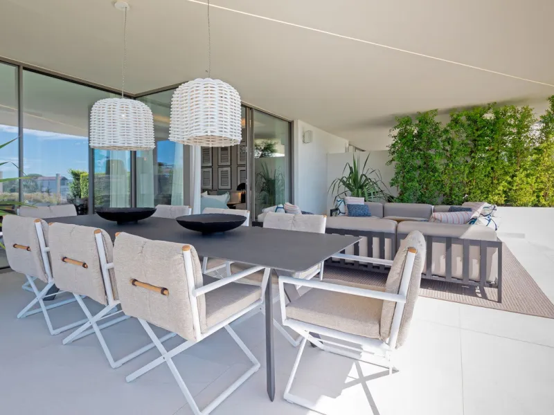 We are excited to showcase a splendid semi-detached