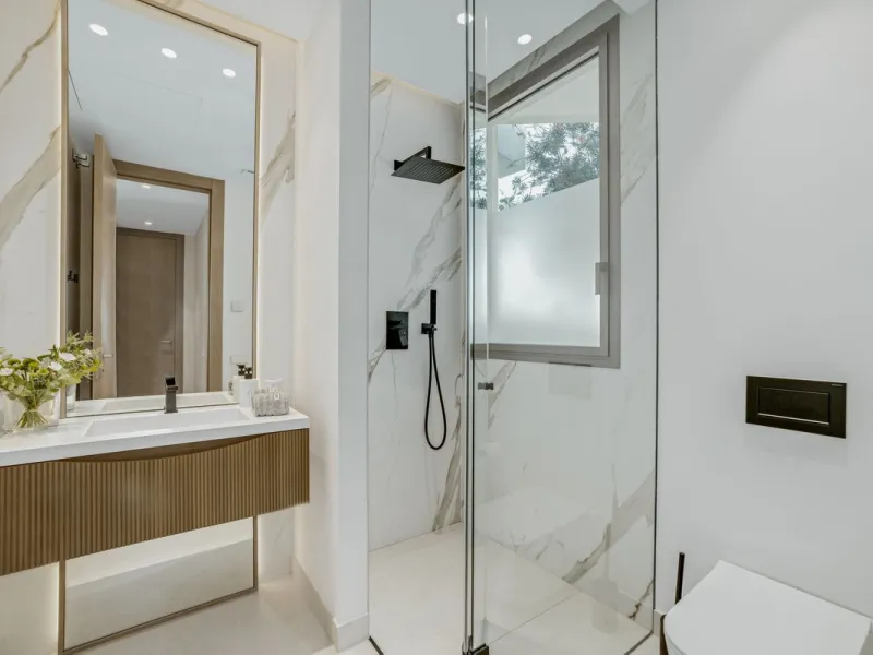 We are excited to showcase a splendid semi-detached