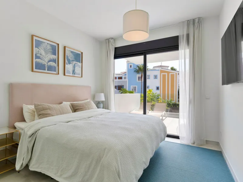 We are pleased to present this elegant 2-bedroom mid-floor apartment, offering a refined combination of comfort, convenience, and coastal living. Comprising two bedrooms and two bathrooms, the apartment is ideally suited as a permanent residence or a holi