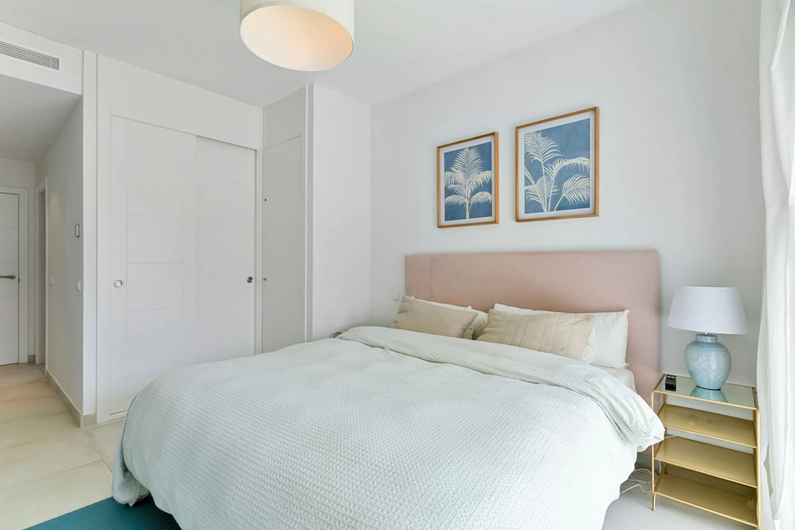 We are pleased to present this elegant 2-bedroom mid-floor apartment, offering a refined combination of comfort, convenience, and coastal living. Comprising two bedrooms and two bathrooms, the apartment is ideally suited as a permanent residence or a holi