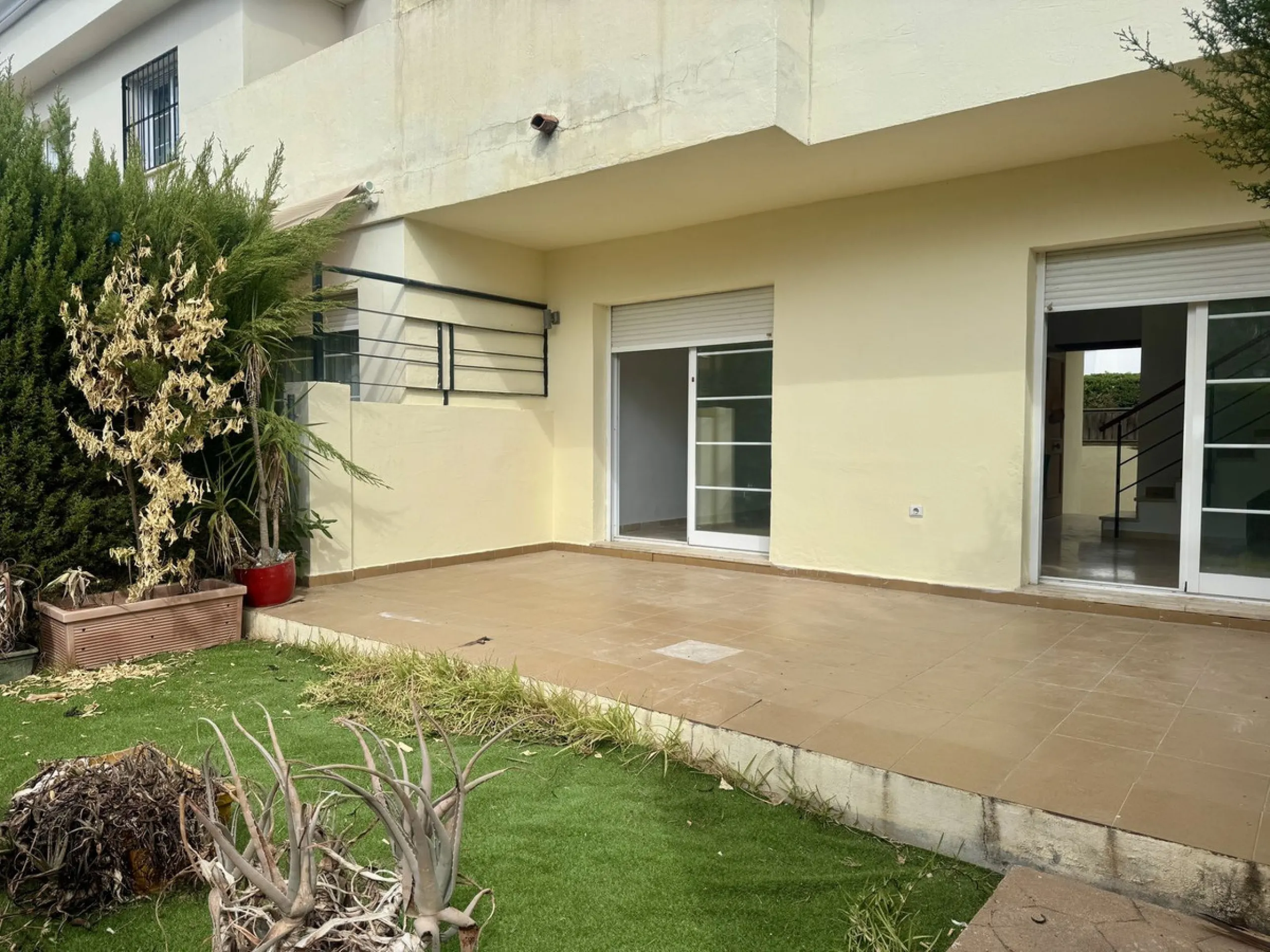 House - Townhouse в продаже в Marbella, Málaga. В доме 3 спален и 3 ванных комнат. Площадь дома 141 м²