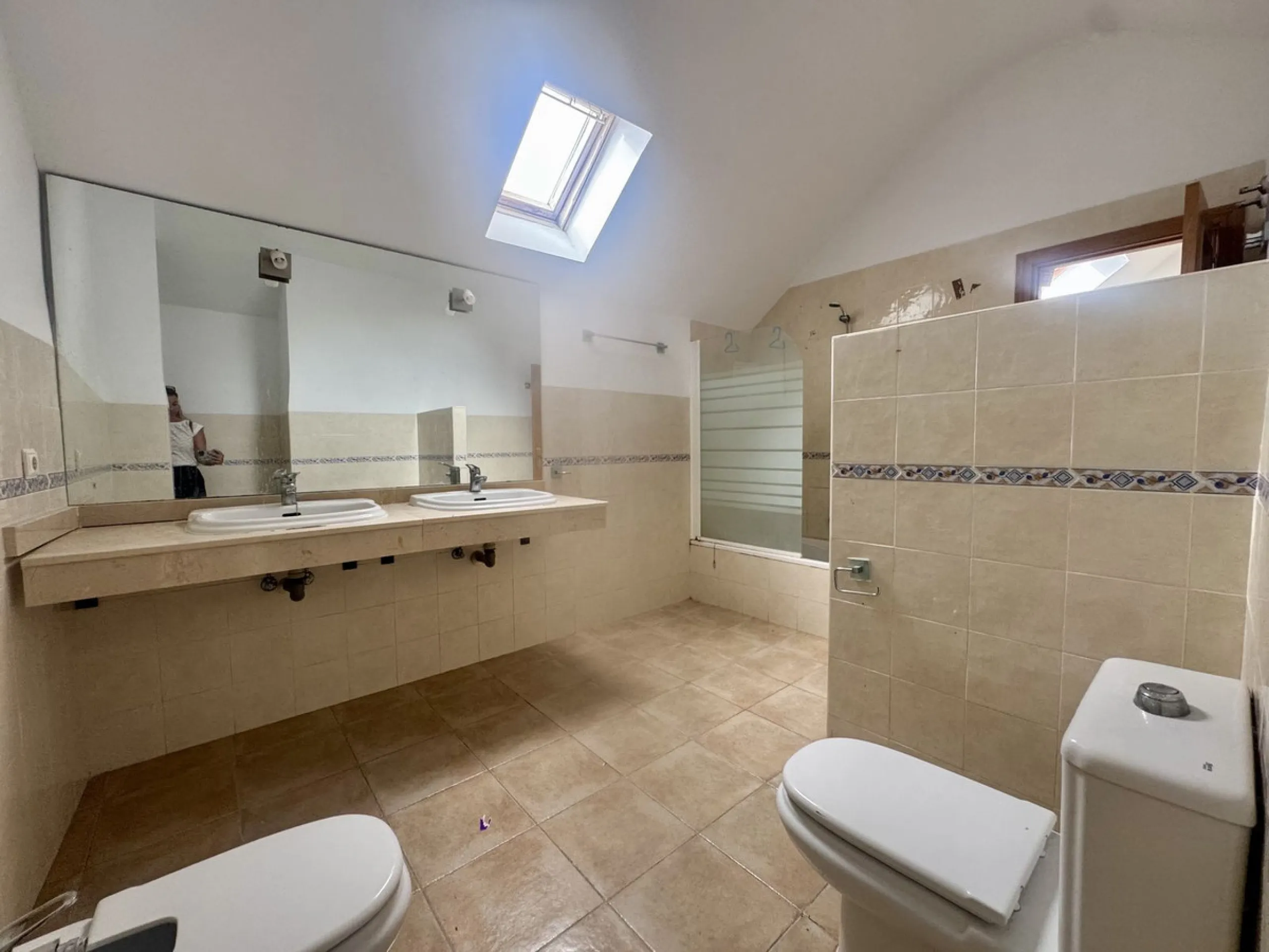 House - Townhouse в продаже в Marbella, Málaga. В доме 3 спален и 3 ванных комнат. Площадь дома 141 м²