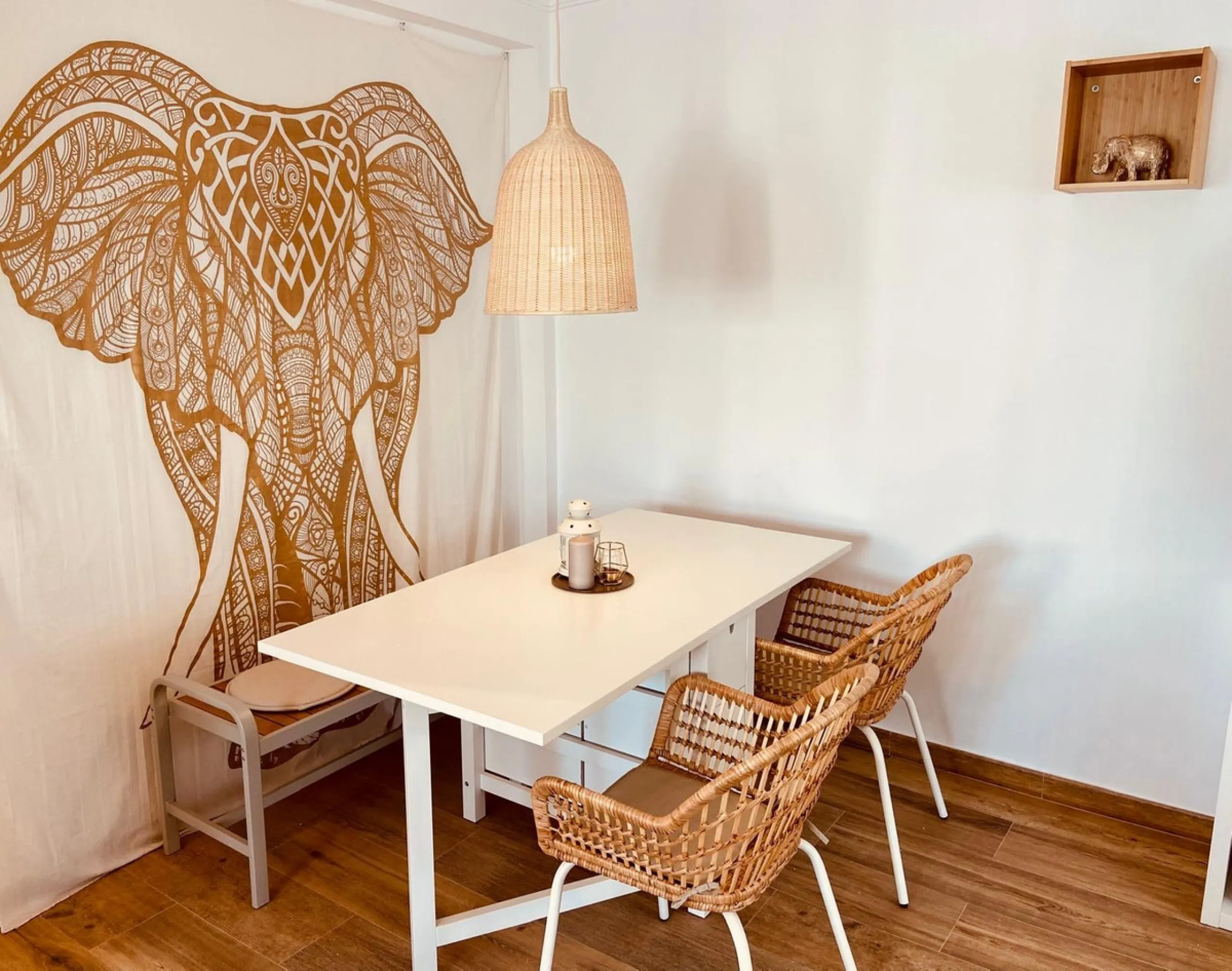 CHARMING  TOTALLY RENOVATED 2 BED 2 BATH APARTMENT IN TOP LOCATION IN THE HEART OF FUENGIROLA
