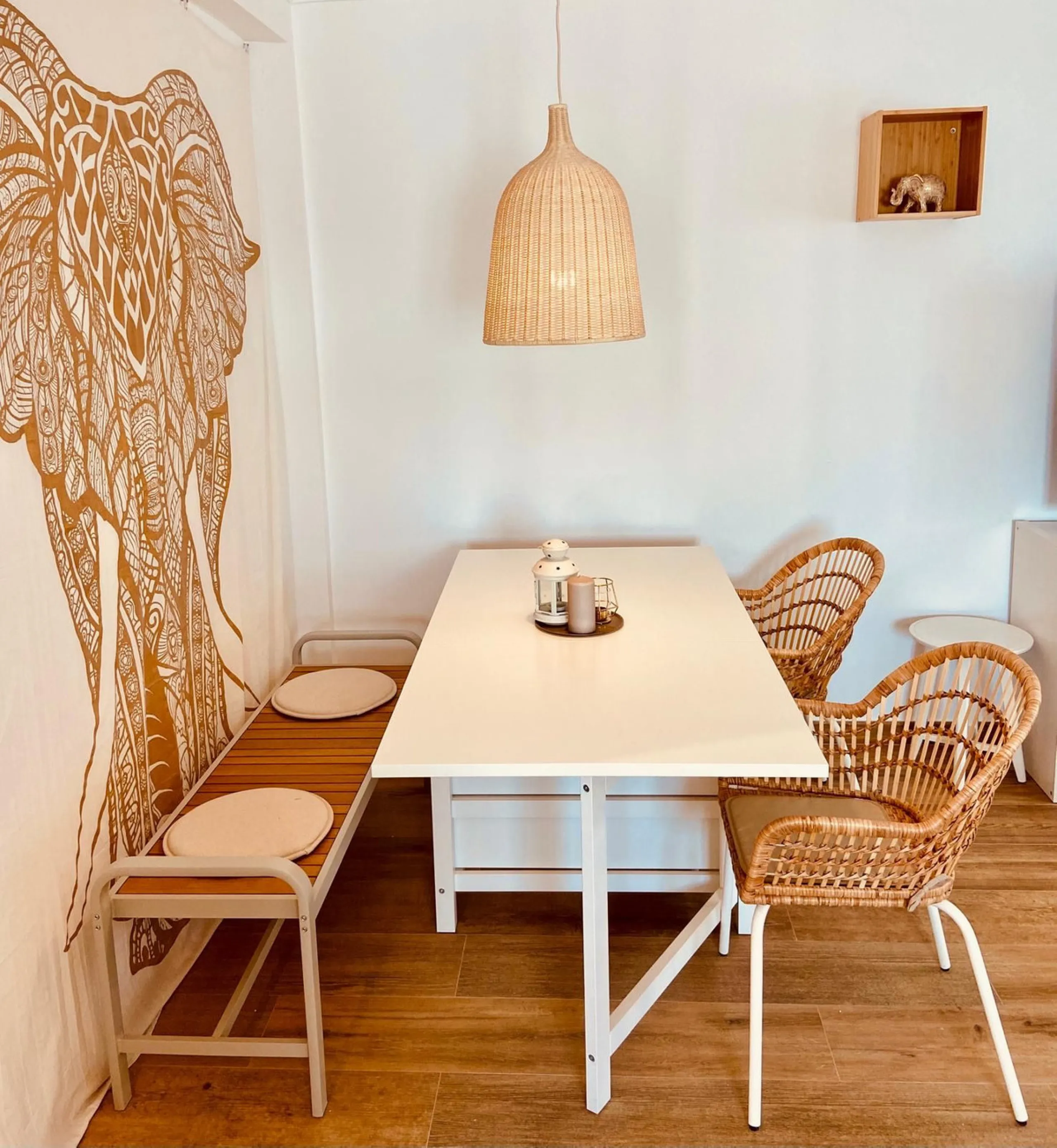 CHARMING  TOTALLY RENOVATED 2 BED 2 BATH APARTMENT IN TOP LOCATION IN THE HEART OF FUENGIROLA