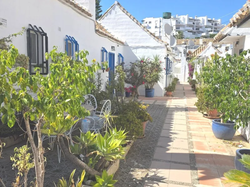 Apartment - Duplex в продаже в Mijas, Málaga. В доме 3 спален и 2 ванных комнат. Площадь дома 99 м²