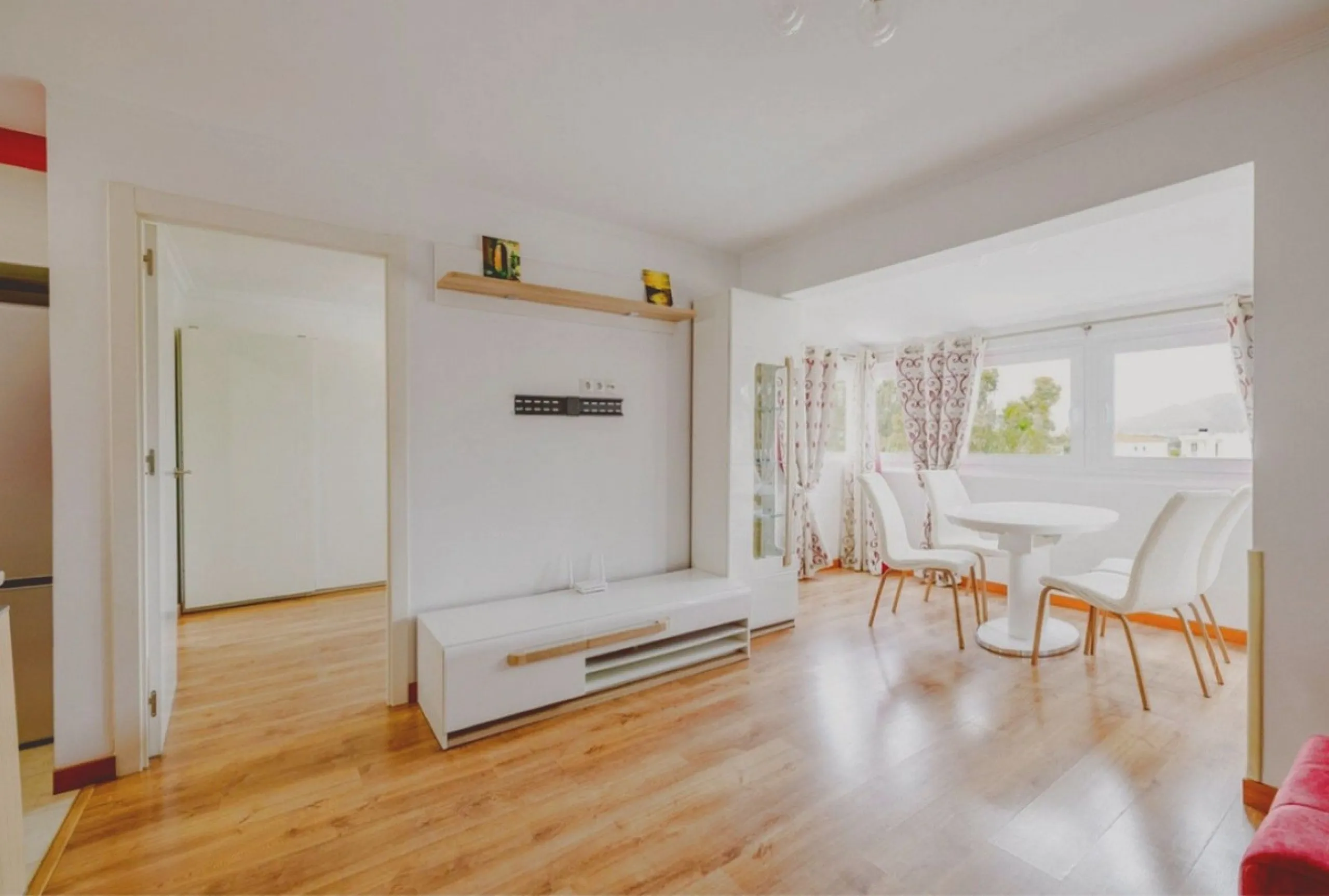 Apartment - Duplex в продаже в Mijas, Málaga. В доме 3 спален и 2 ванных комнат. Площадь дома 99 м²
