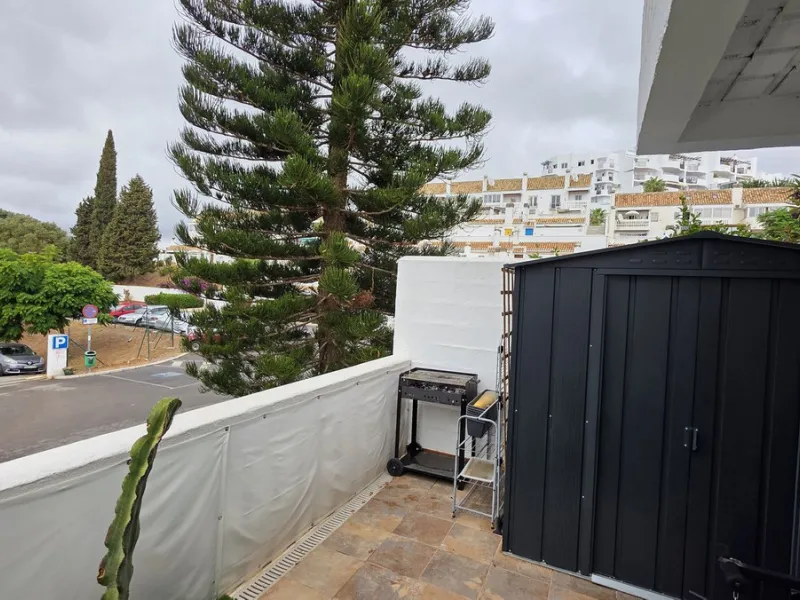 Apartment - Duplex в продаже в Mijas, Málaga. В доме 3 спален и 2 ванных комнат. Площадь дома 99 м²